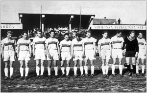 trnavski-futbalisti-1955-56.jpg
